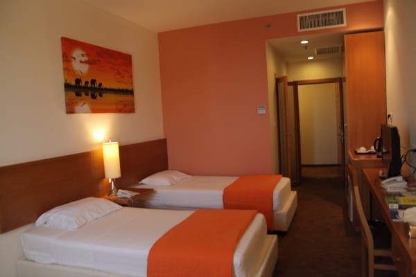 Caesar Hotel Caesar Tourism Investment Company (Rām Allāh)